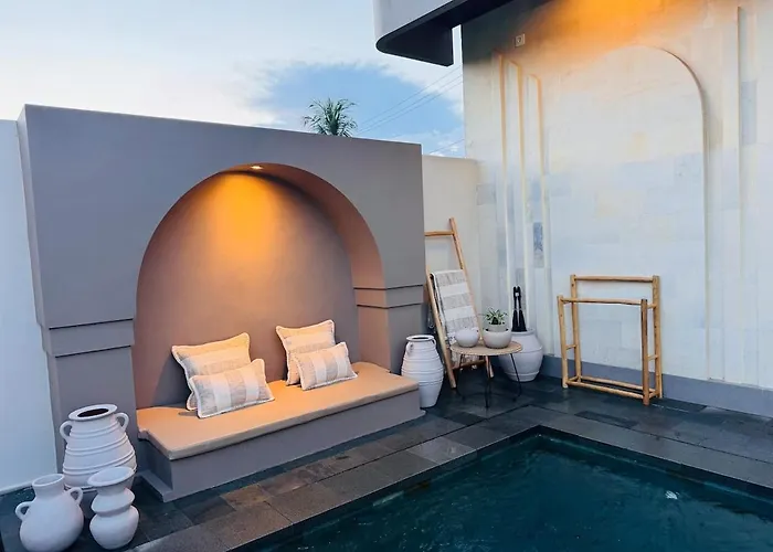 Villa Okioka
